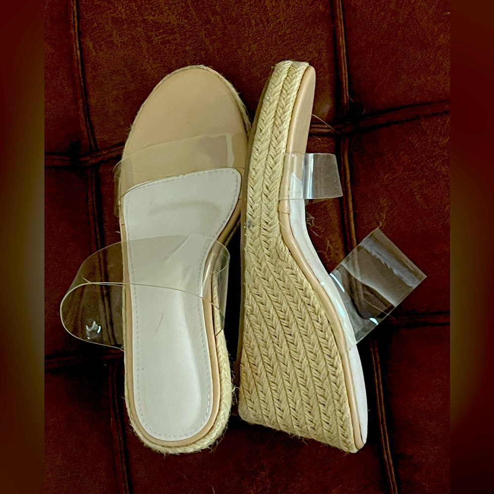 💞HP💞 Transparent Wedge Sandals